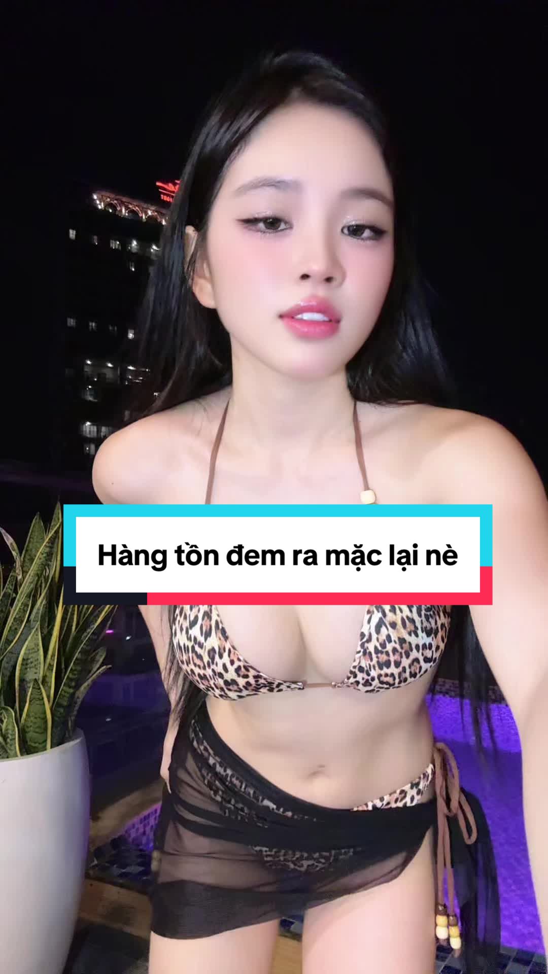 @Bikini-Trending