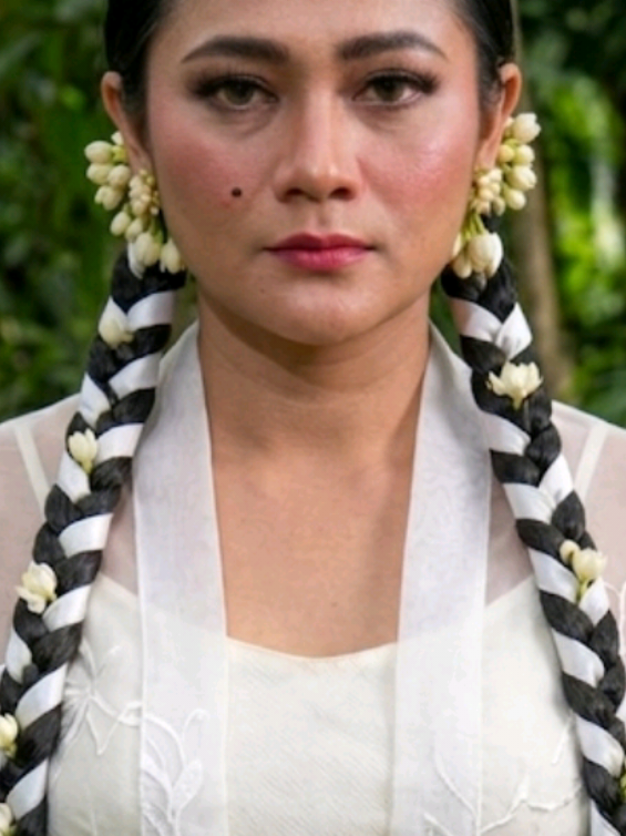 @Adelia Yeyen Nguyen.T.LingLing