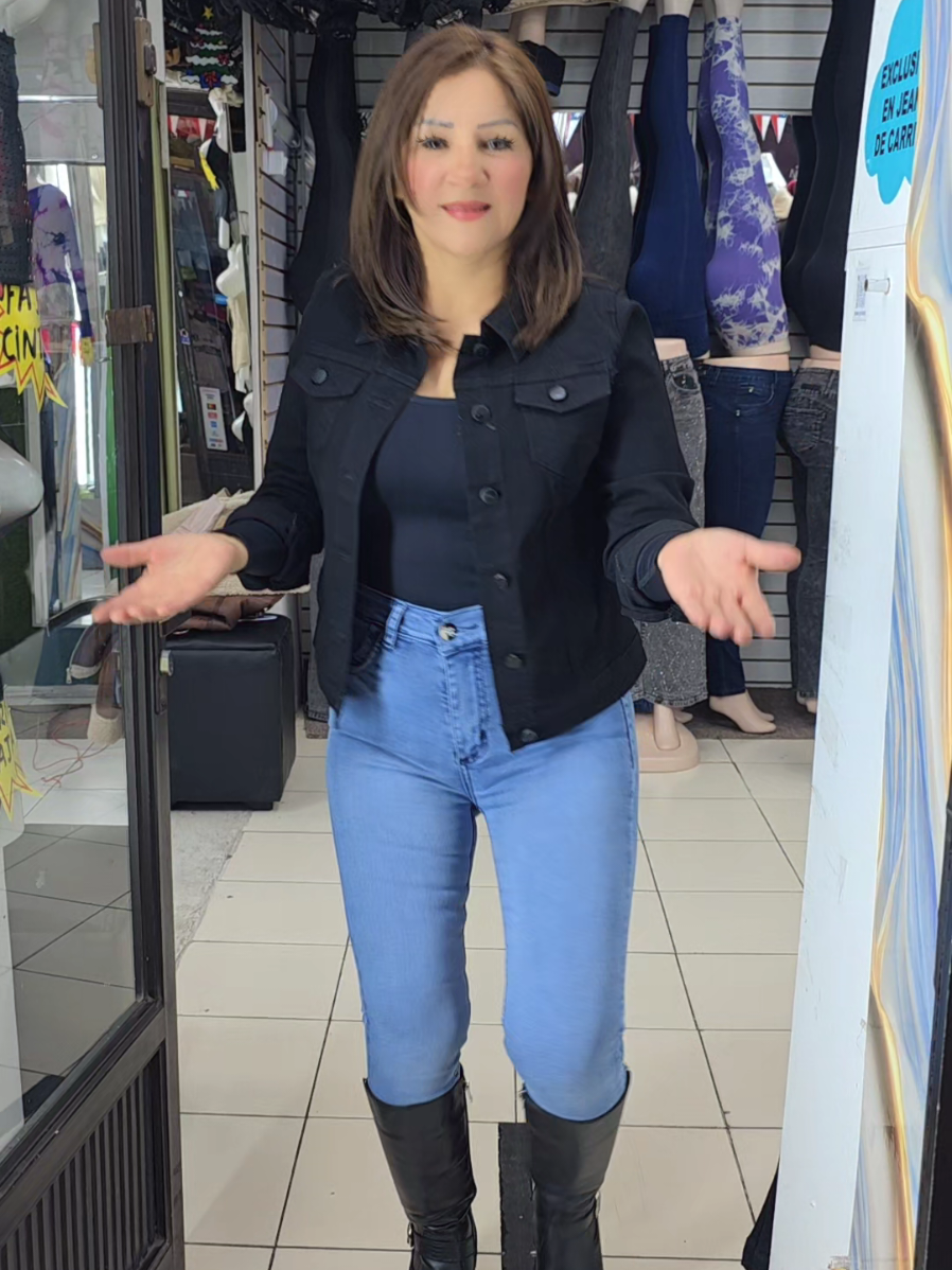@Karina Beltran