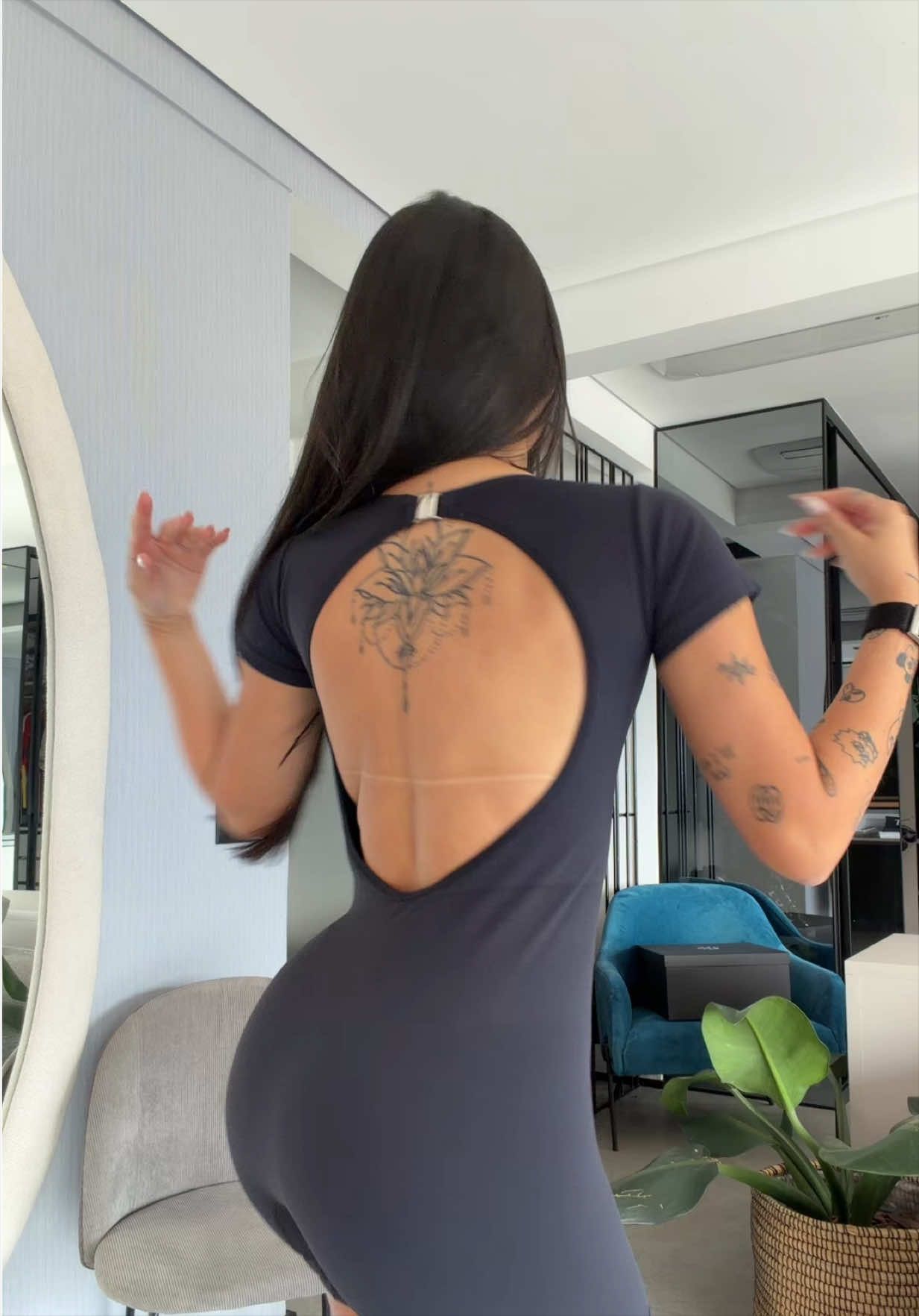 @Tain&aacute; Costa