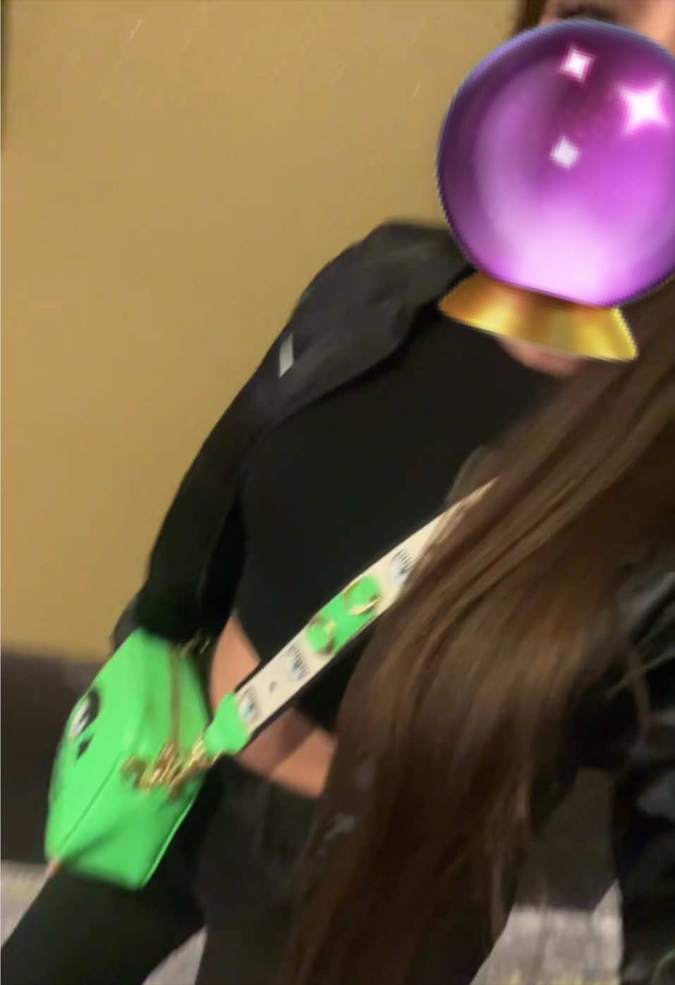@🪩