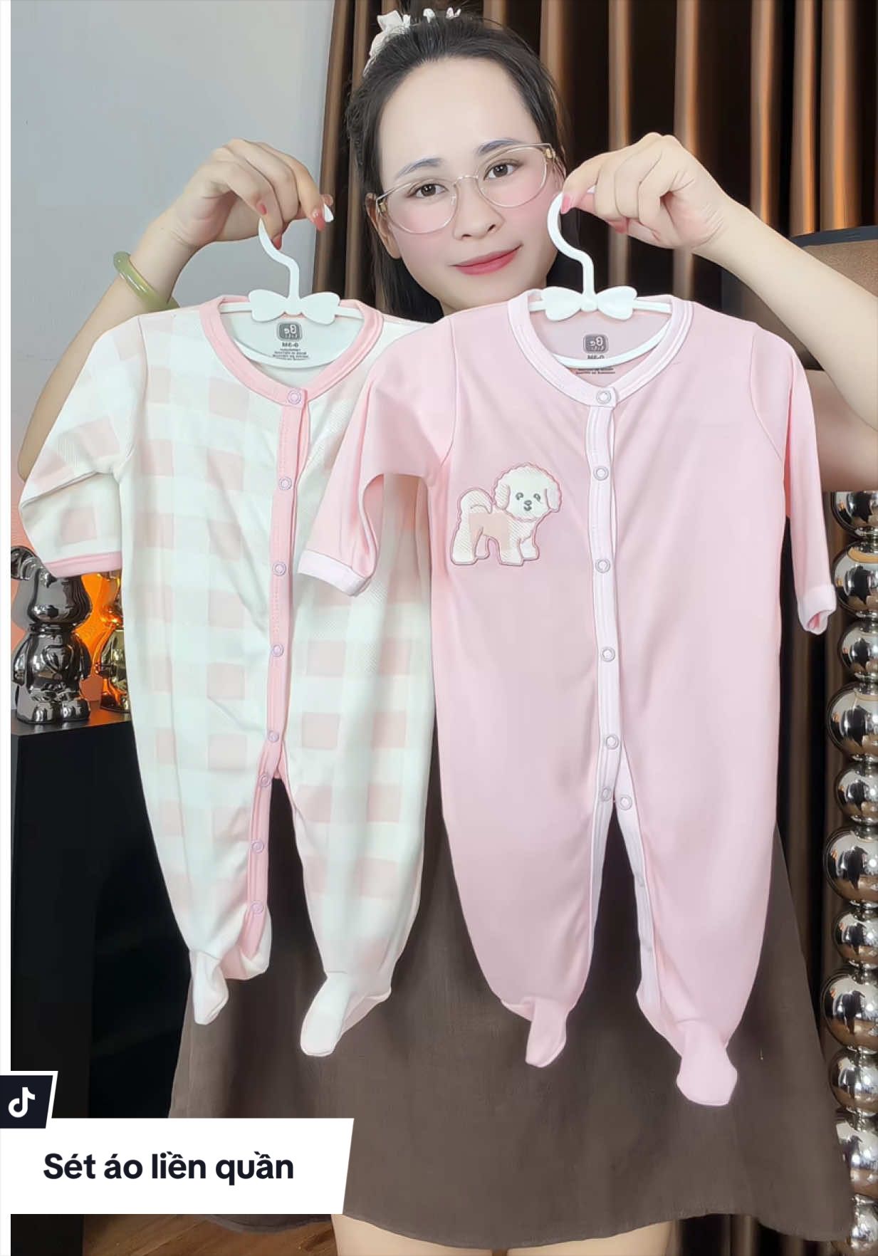 @Mẹ Lan Hương 2 Bé
