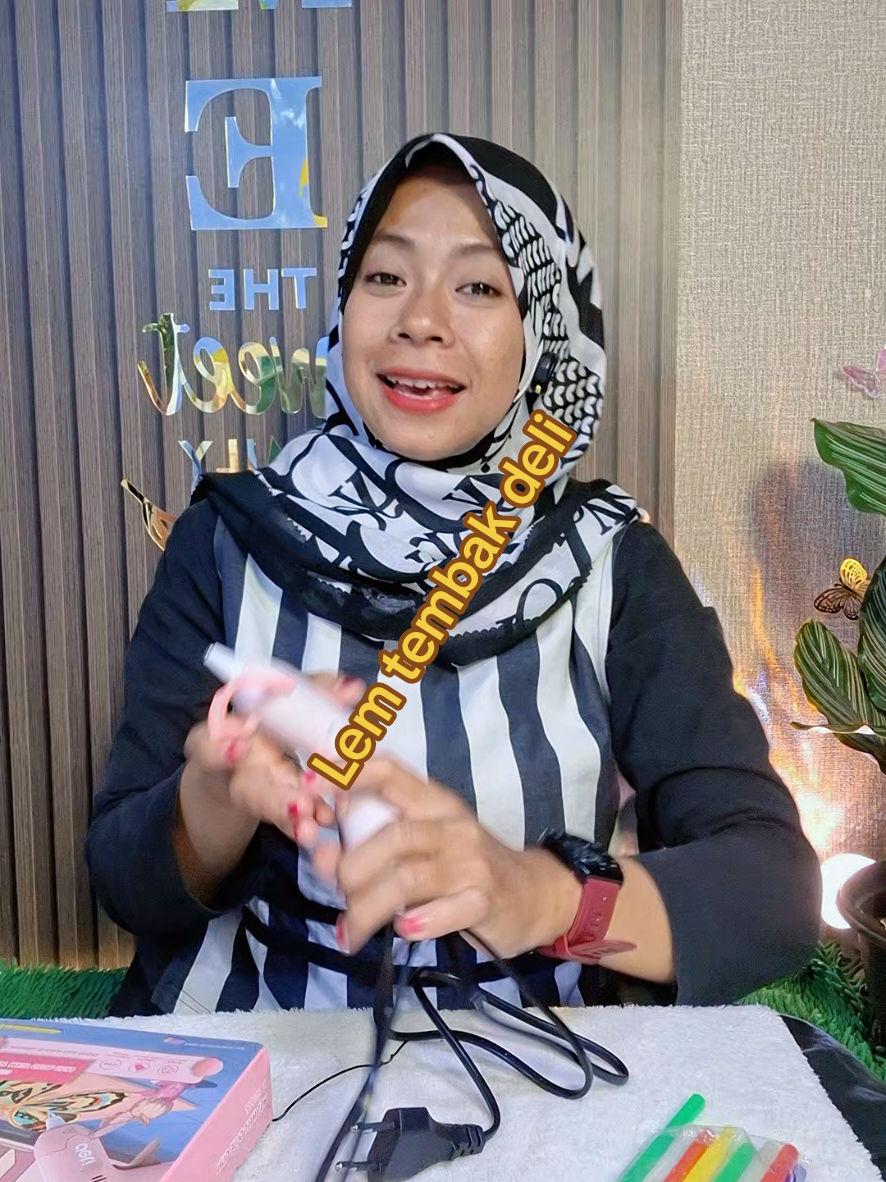 @Siti Fatimah|Gift Box