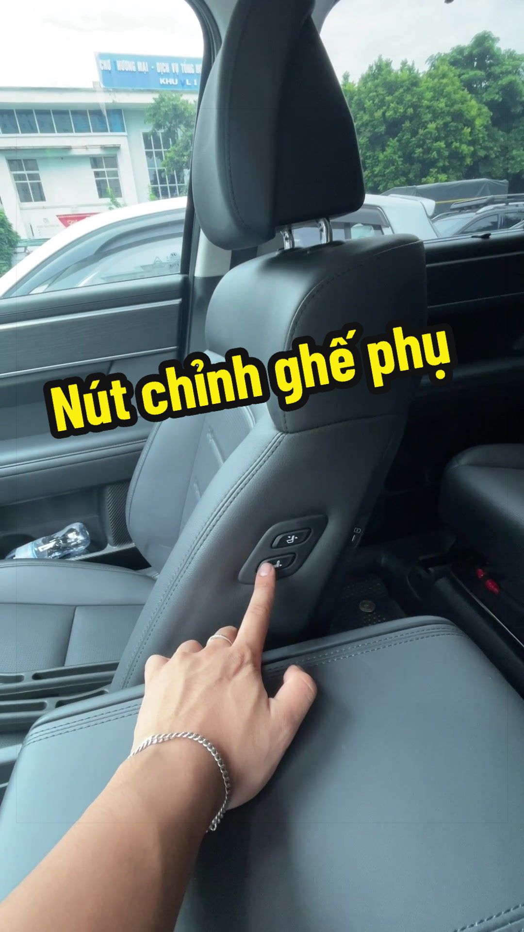 @T&ugrave;ng Đồ Chơi Xe H&agrave;n