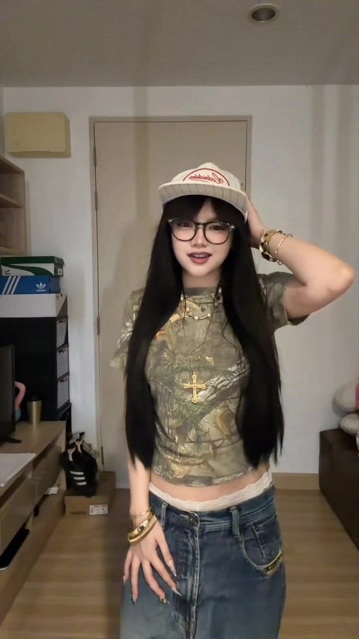 @Fernfifi ヅ