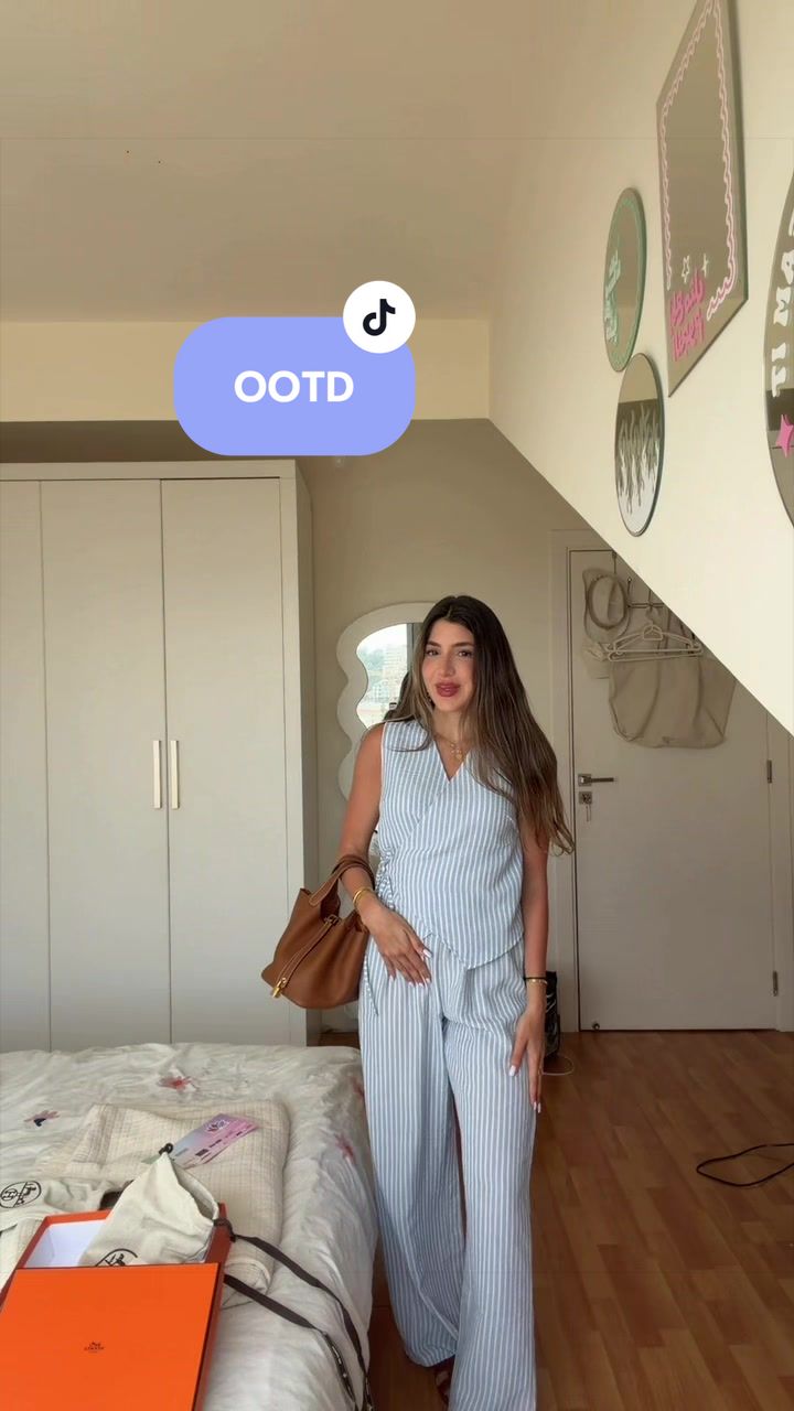 @Lilia Abdou
