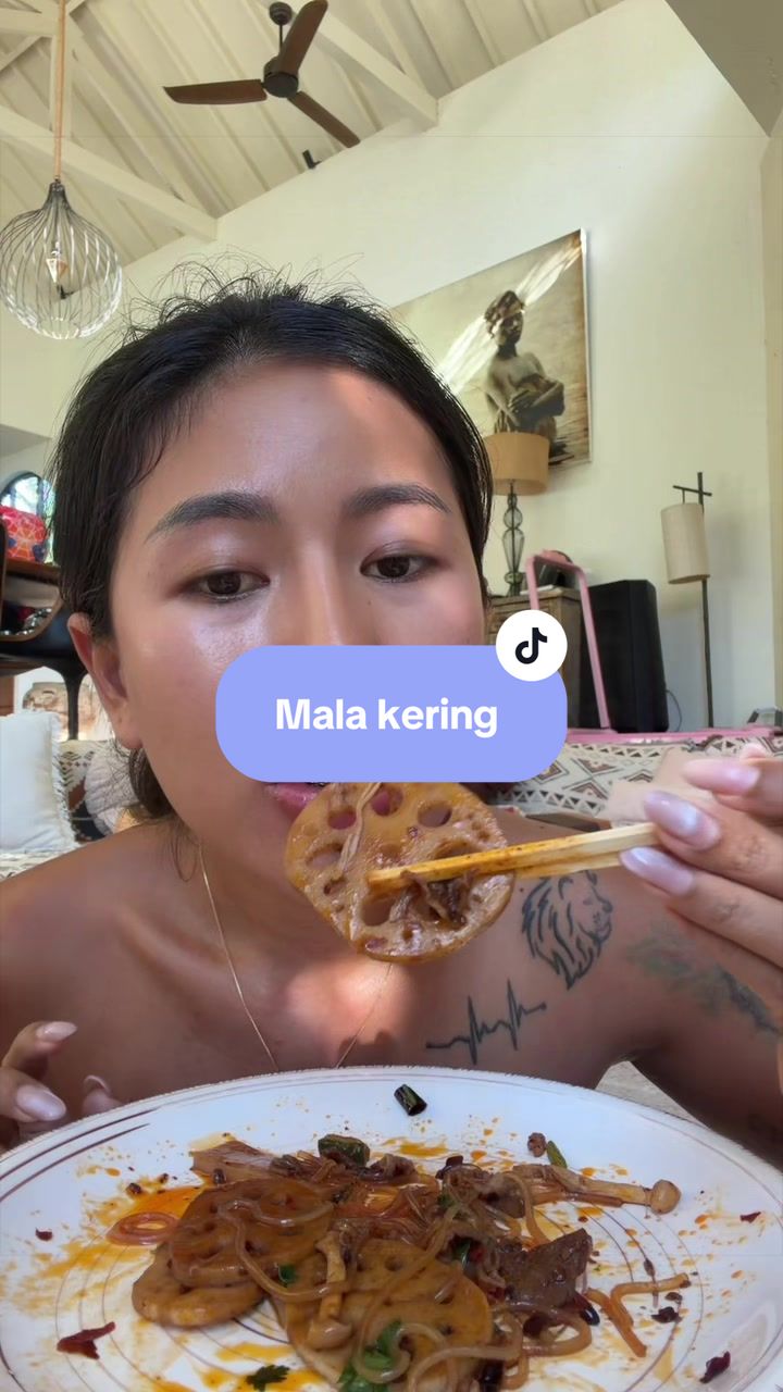 @Vanialong