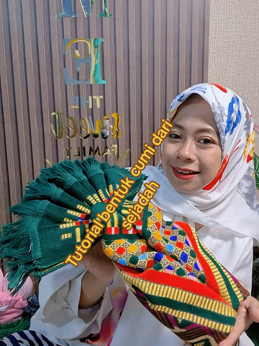 @Siti Fatimah|Gift Box