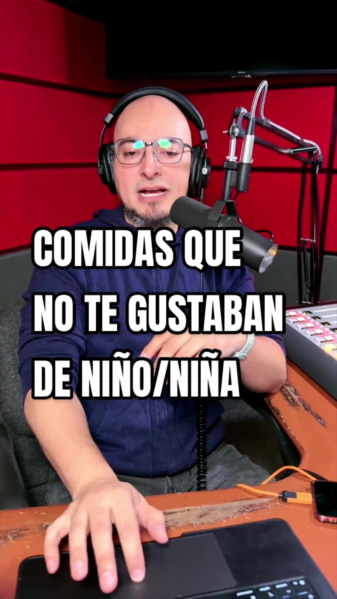 @Locutor Balam And&oacute;n