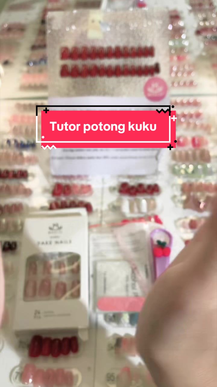 @Molly Nails Ind
