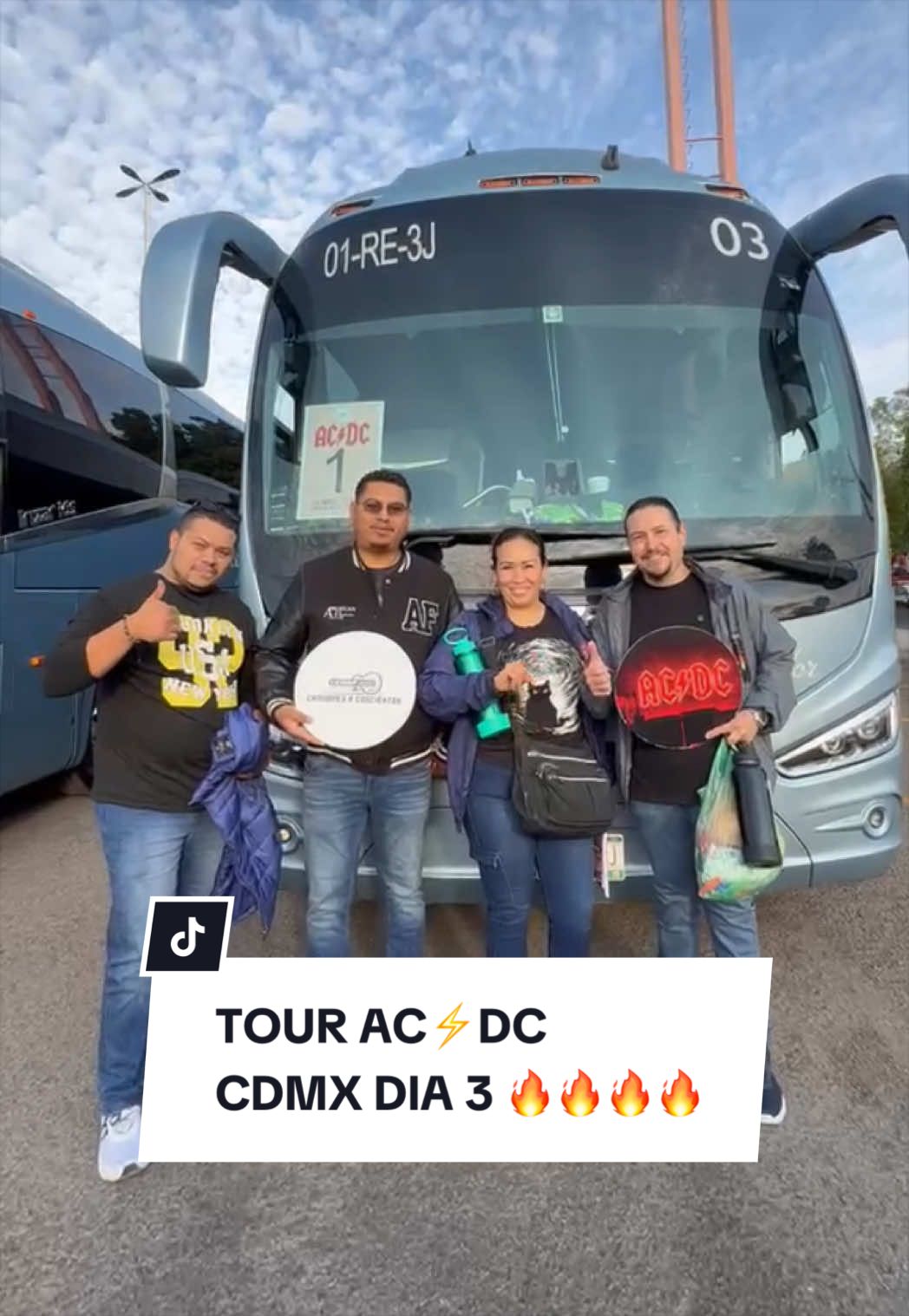 @camionesaconciertos