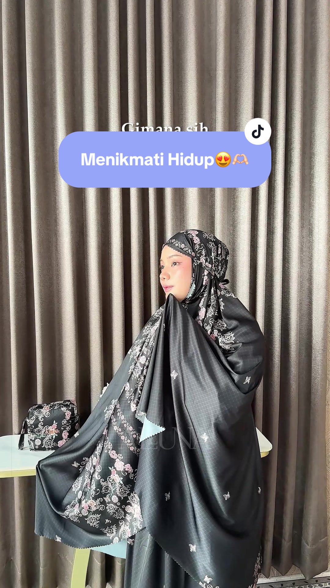 @Alluna