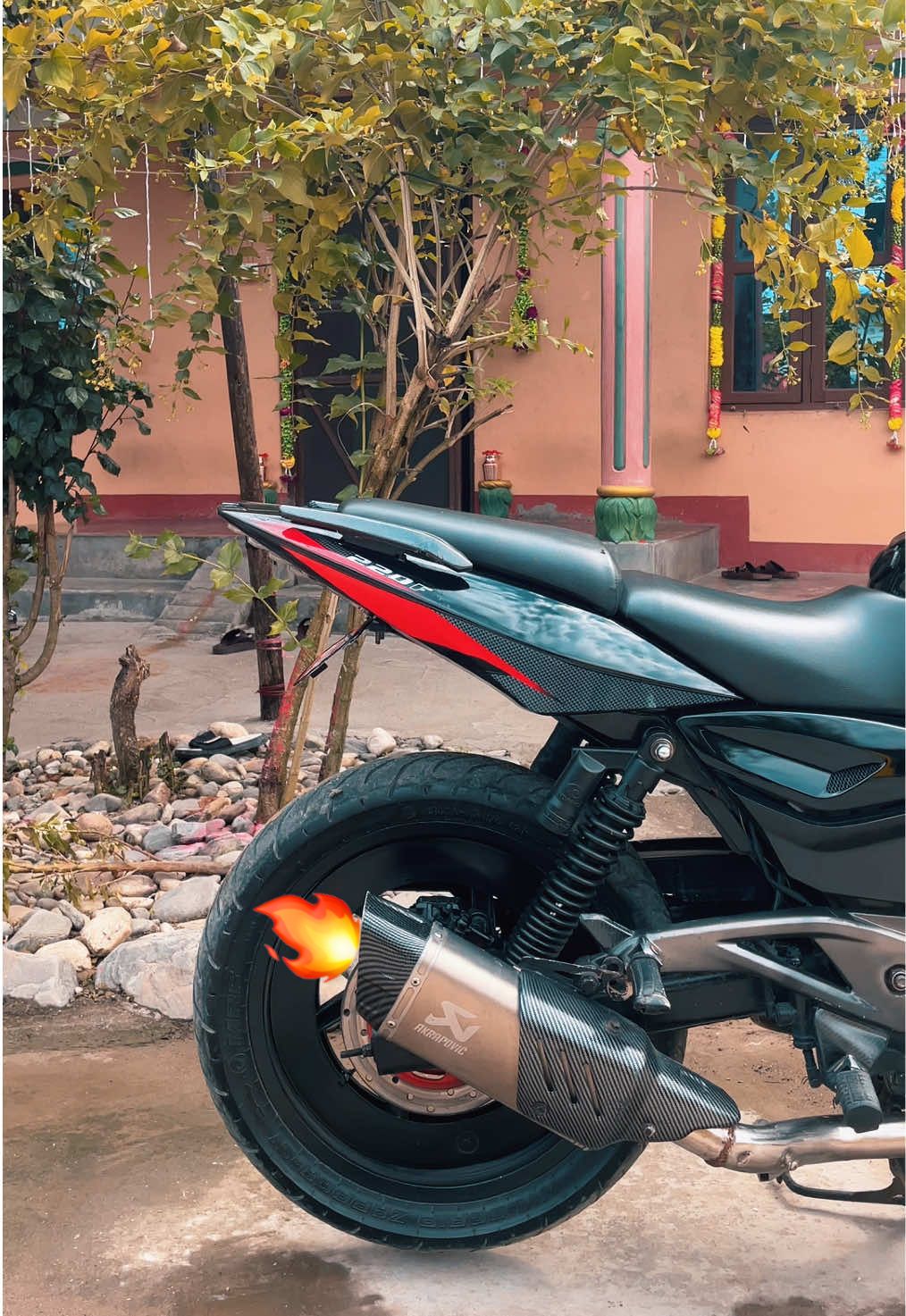 @Sudeep Theeng46