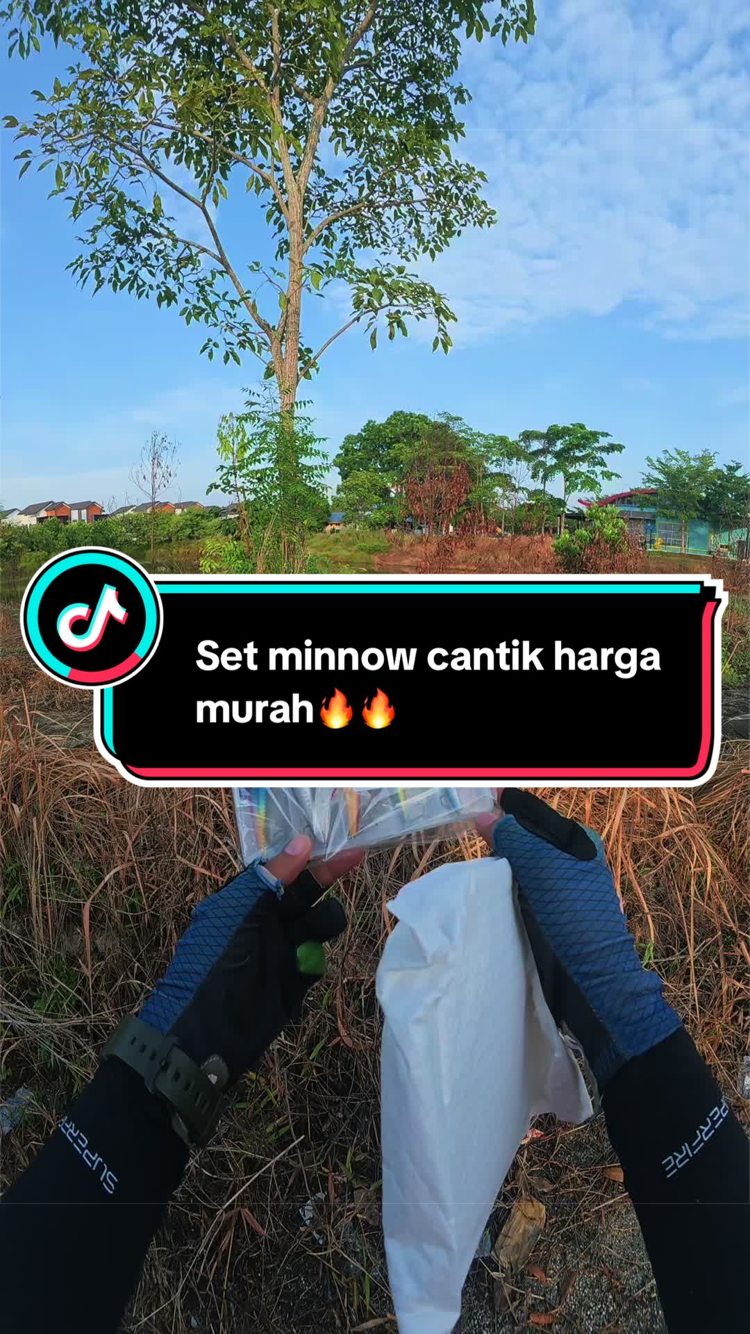@AdiCasta..