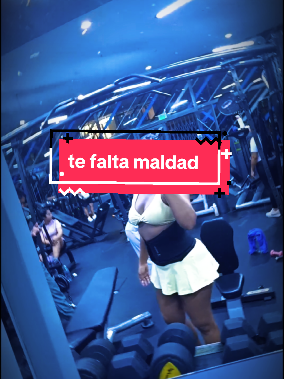 @Reina Lara