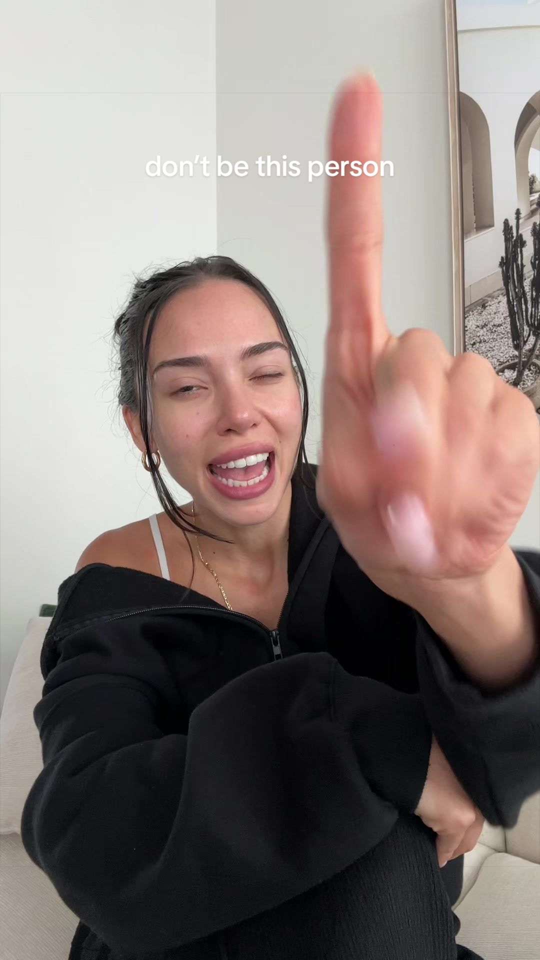 @olivia
