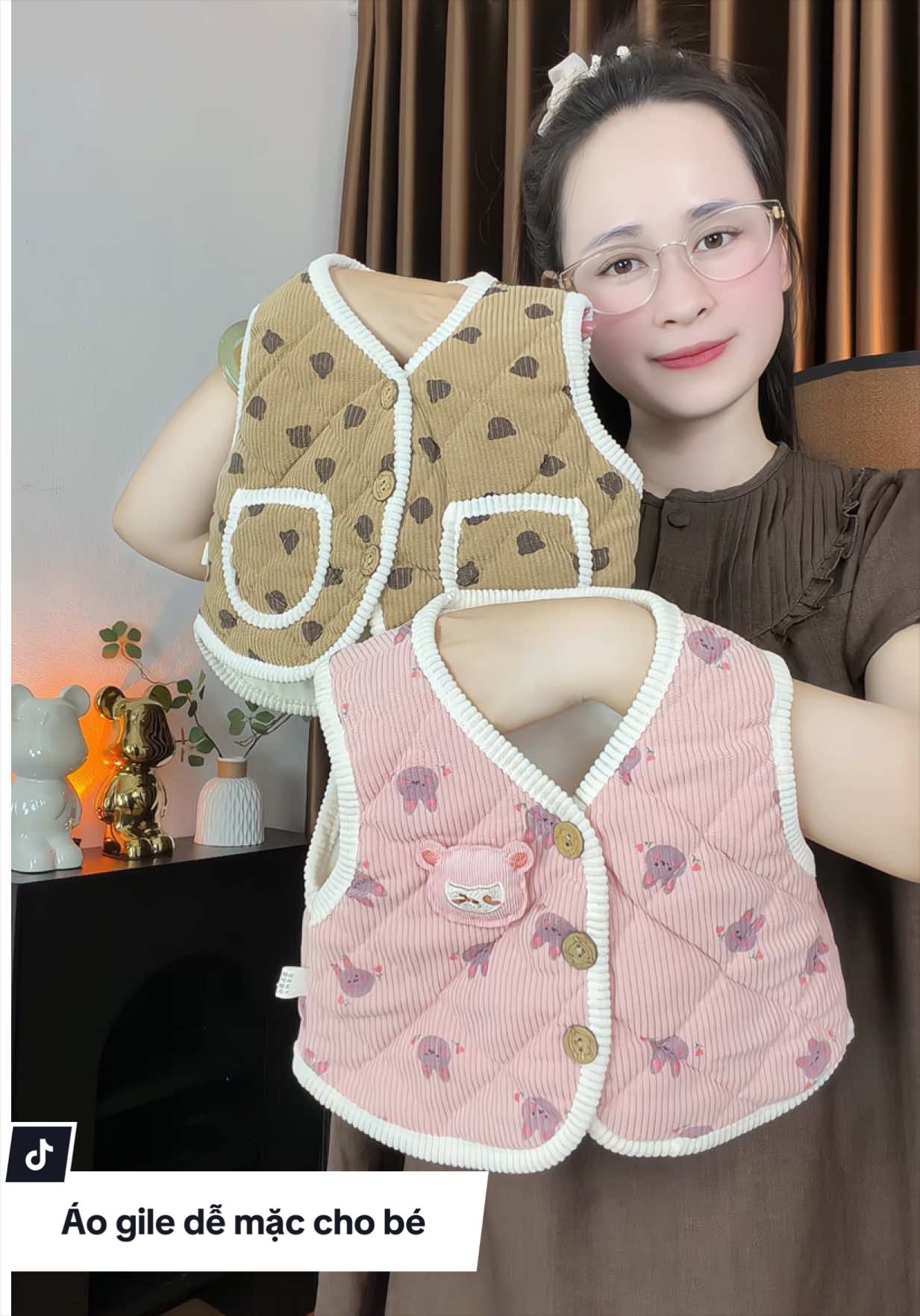 @Mẹ Lan Hương 2 Bé