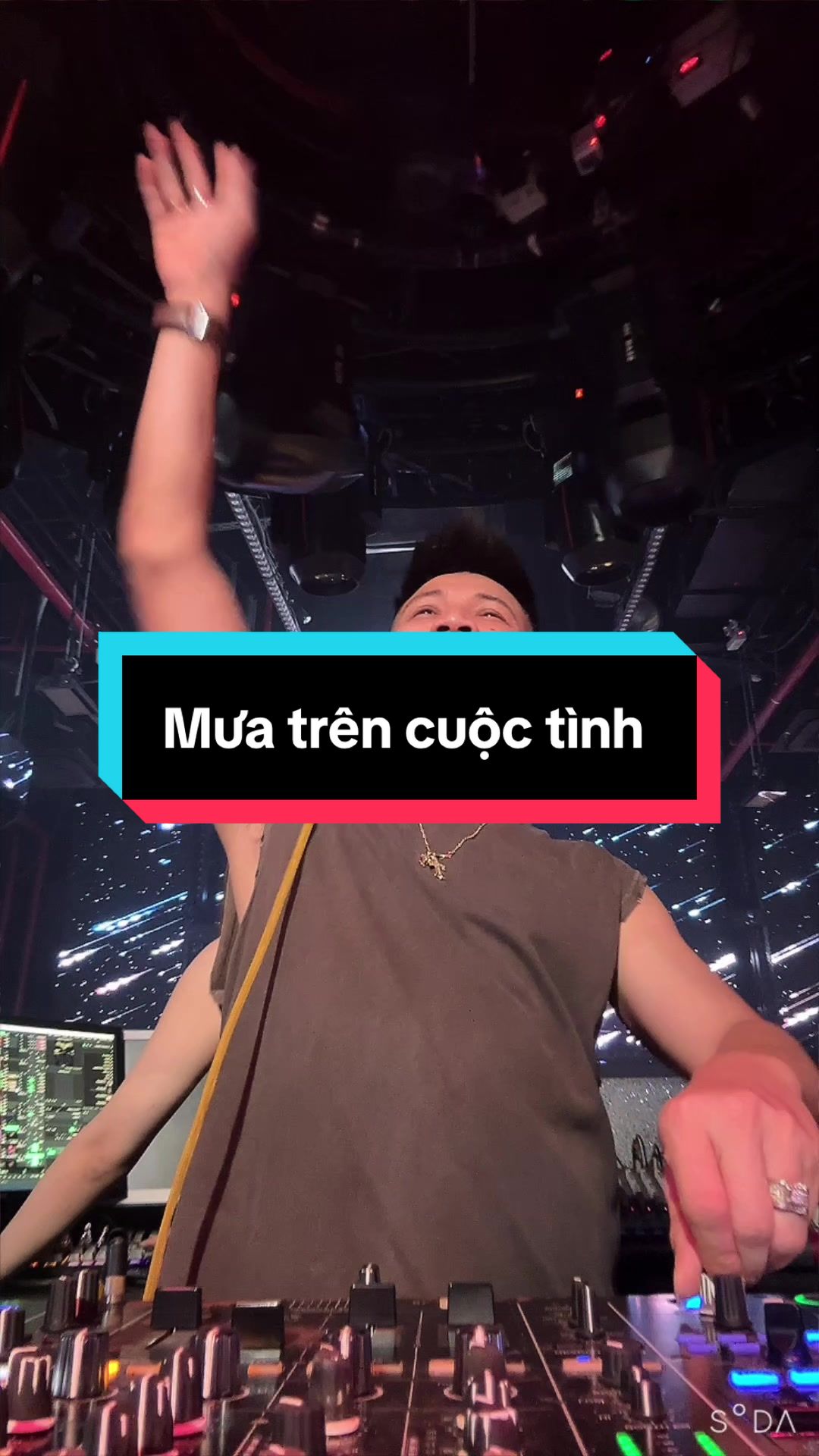 @DJ C&Ocirc;NG MIO