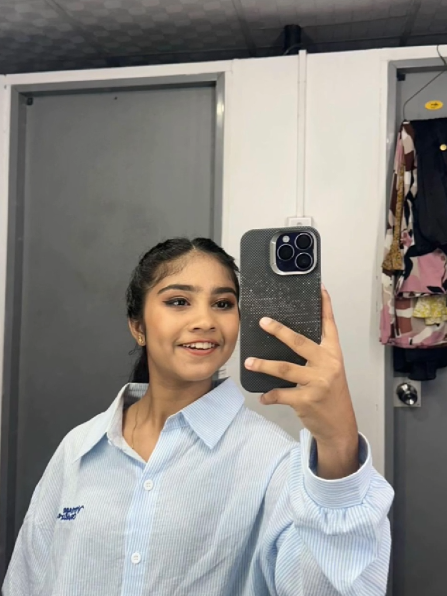 @𝐀𝐤𝐬𝐡𝐚 𝐂𝐡𝐚𝐦𝐮𝐝𝐢 🦋