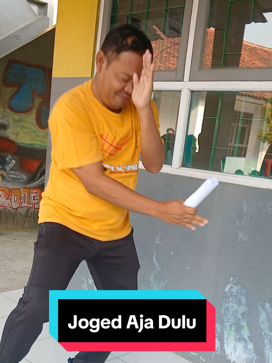 @Galeriku_di_Sekolah