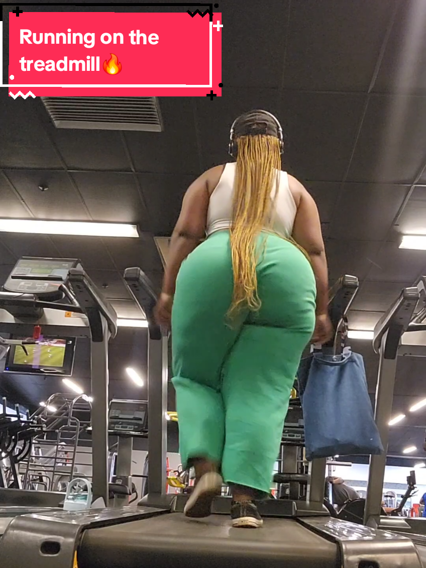 @Kat N |Plusize Fitness Babe💋