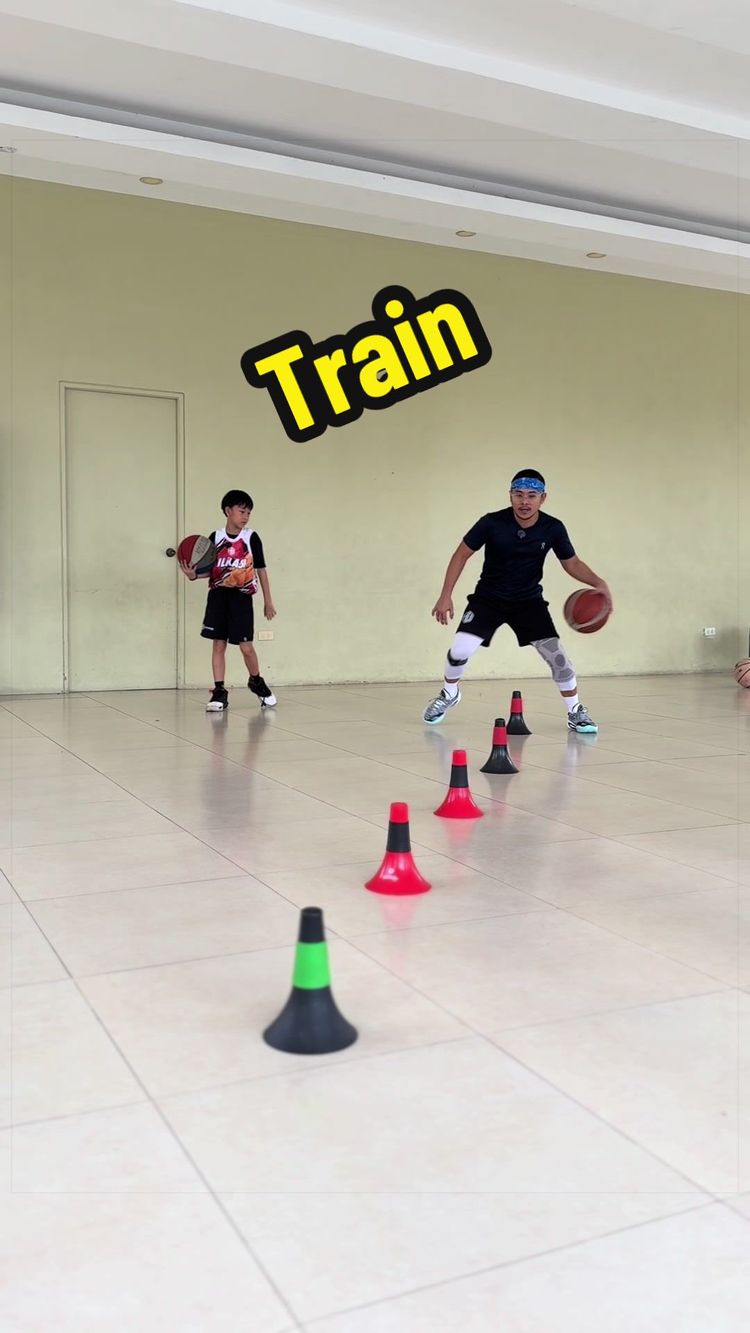 @LilFlash X HypeBasketball