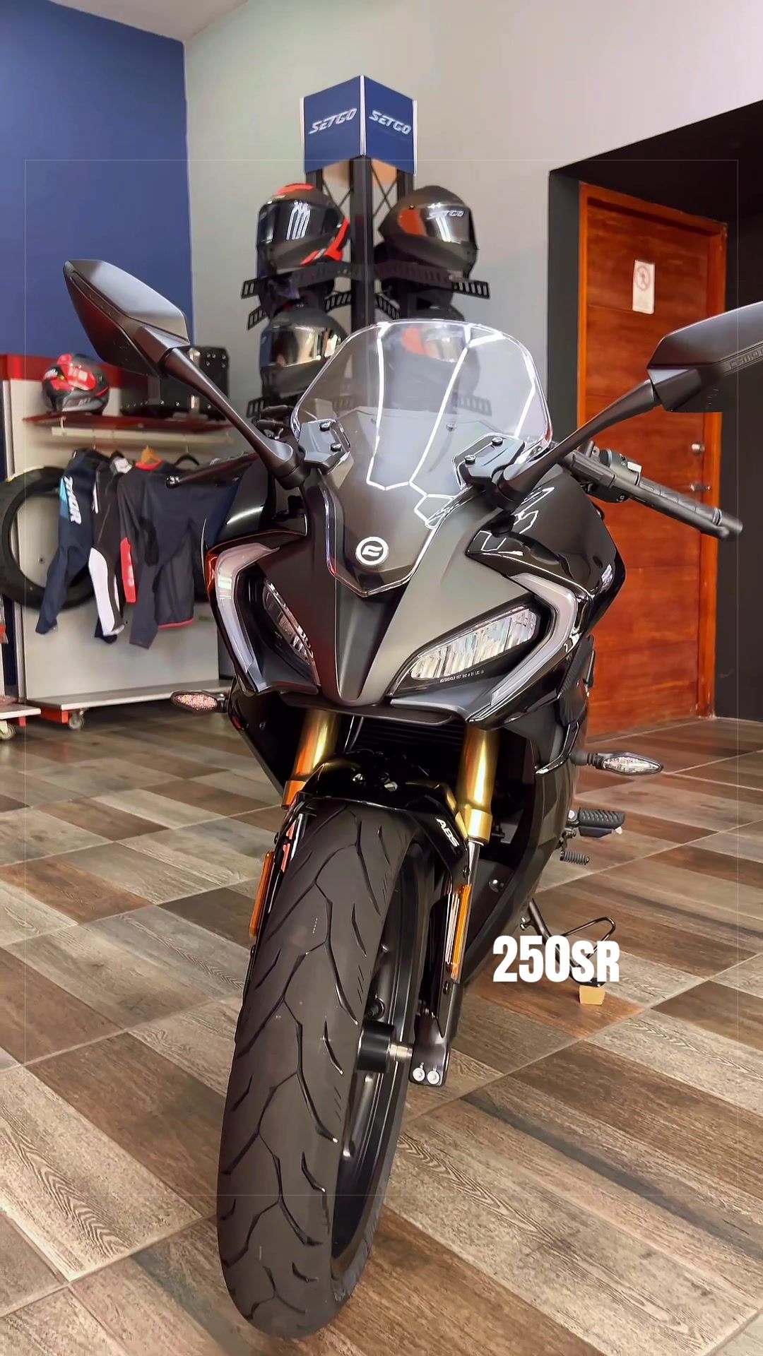 @Oscar Z&uacute;niga | CFMOTO