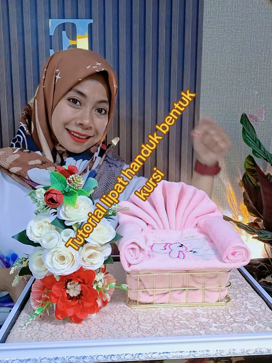 @Siti Fatimah|Gift Box