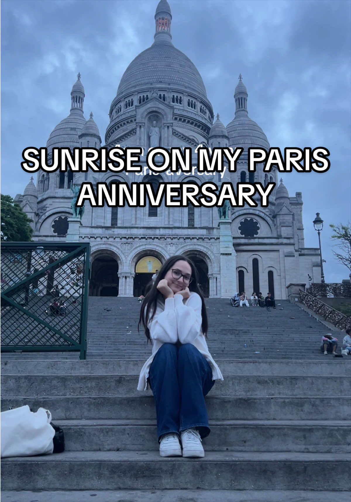 @ZOE IN PARIS 🇫🇷