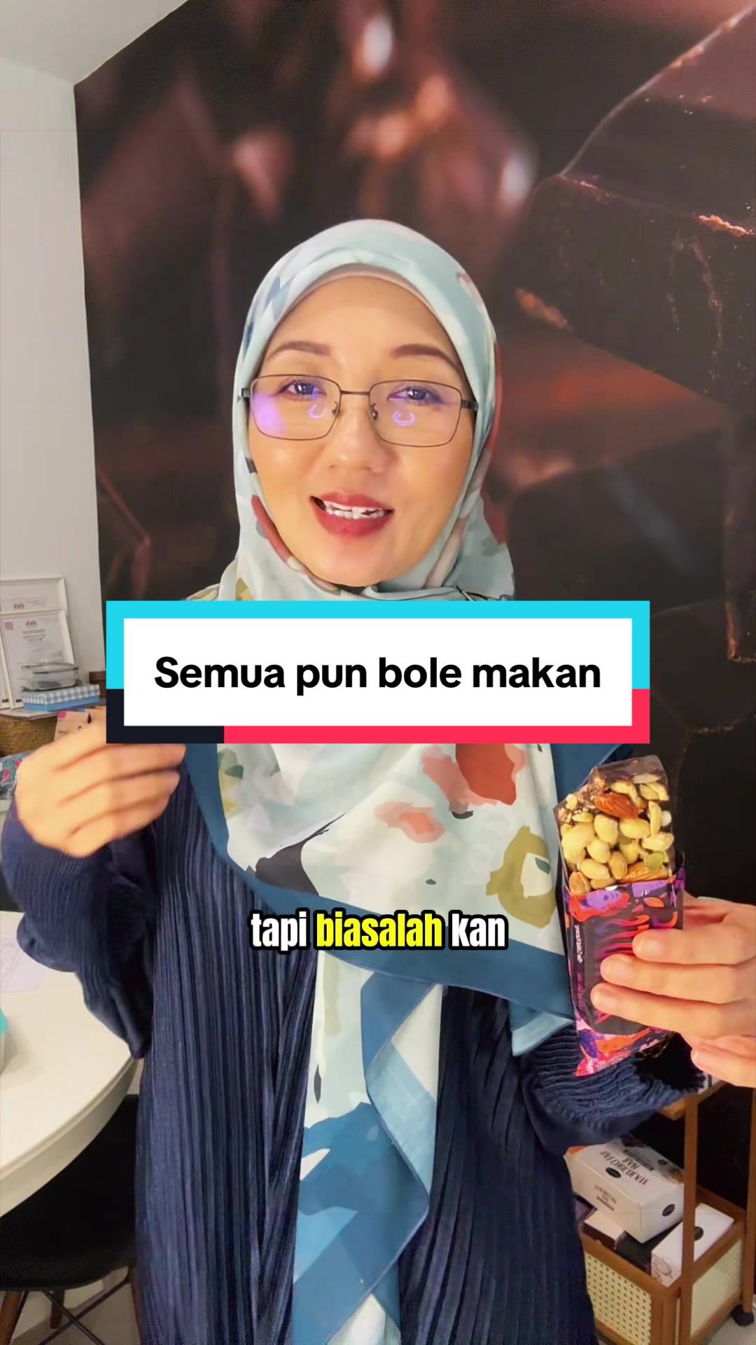 @CikNa Chocotainer