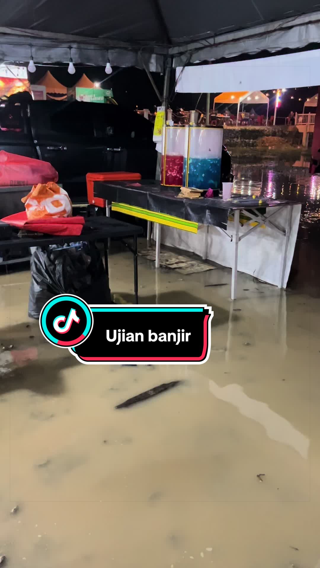 @wanie small kitchen