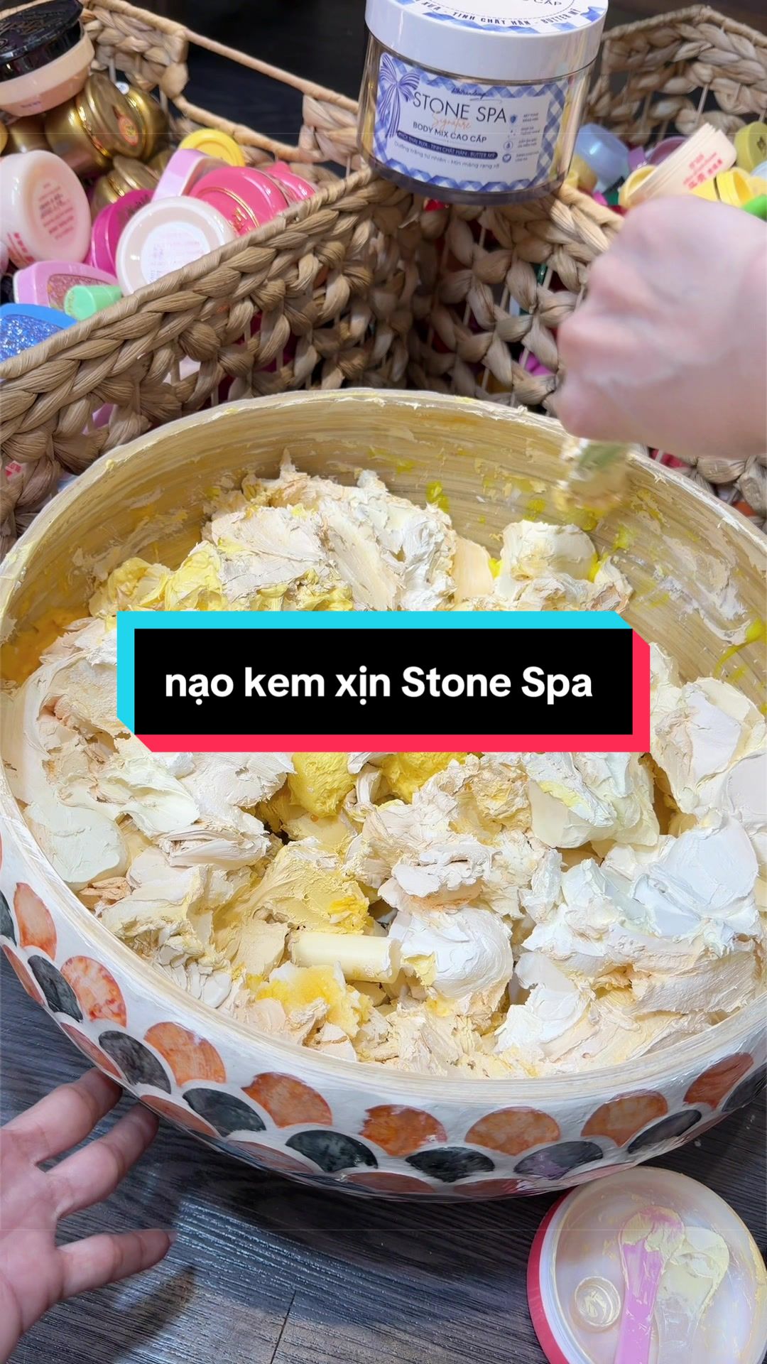 @Bà Tám Da Dẻ