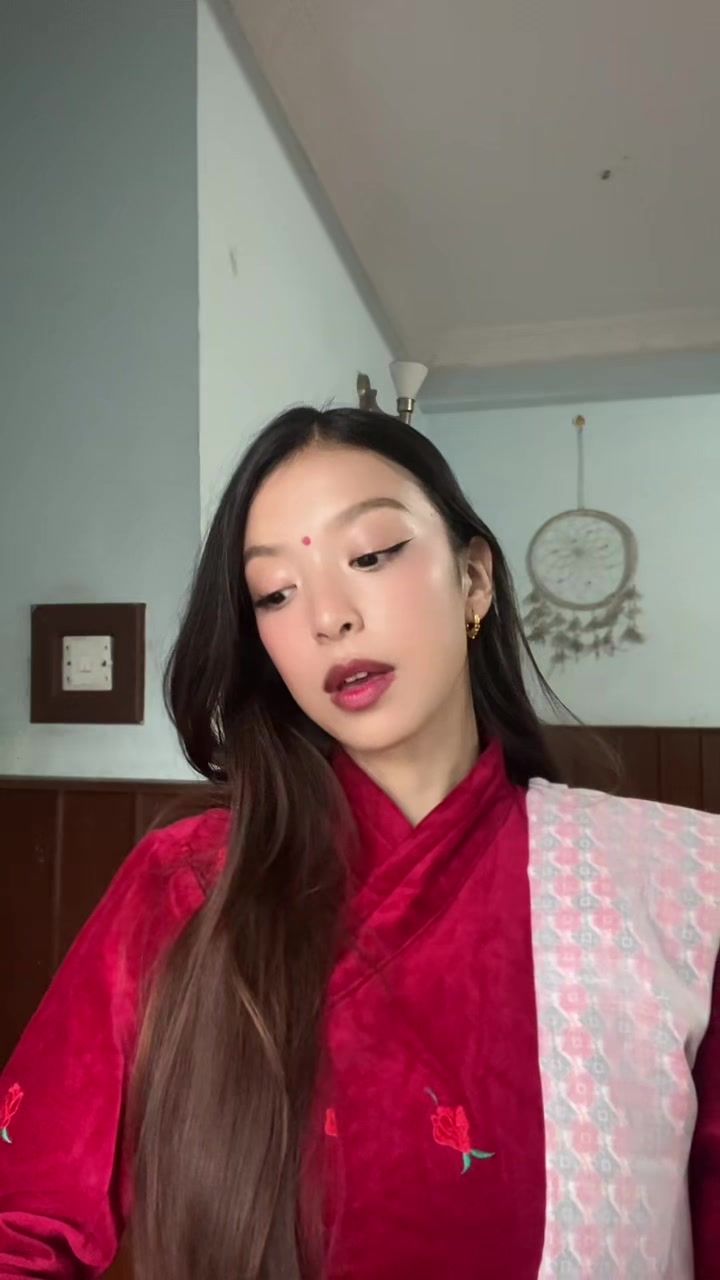 @Ꮧ
