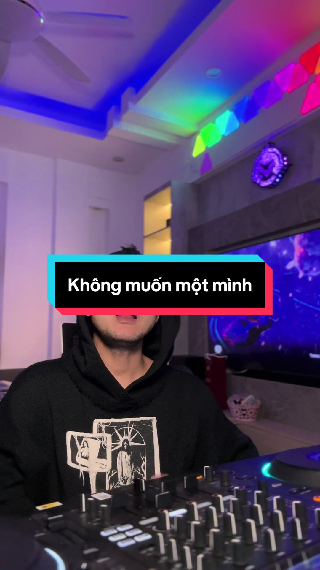 @DJ C&Ocirc;NG MIO