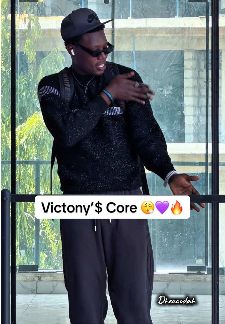 @KingOfCruise👑