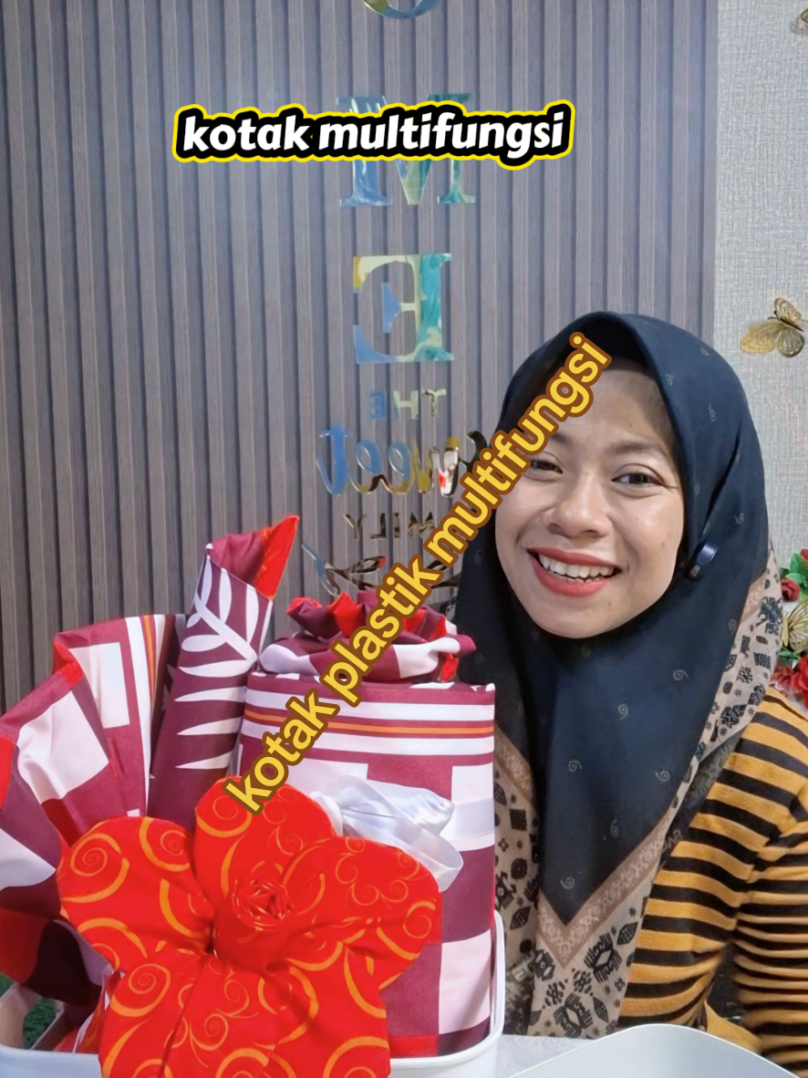 @Siti Fatimah|Gift Box