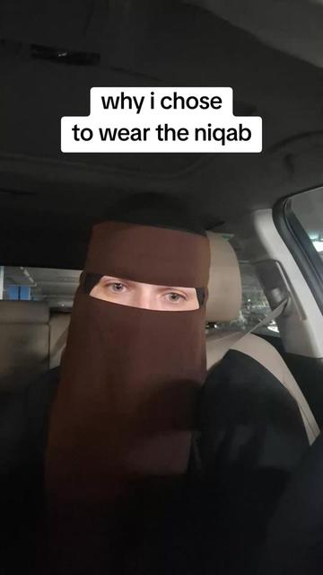 @The Aussie Niqabi