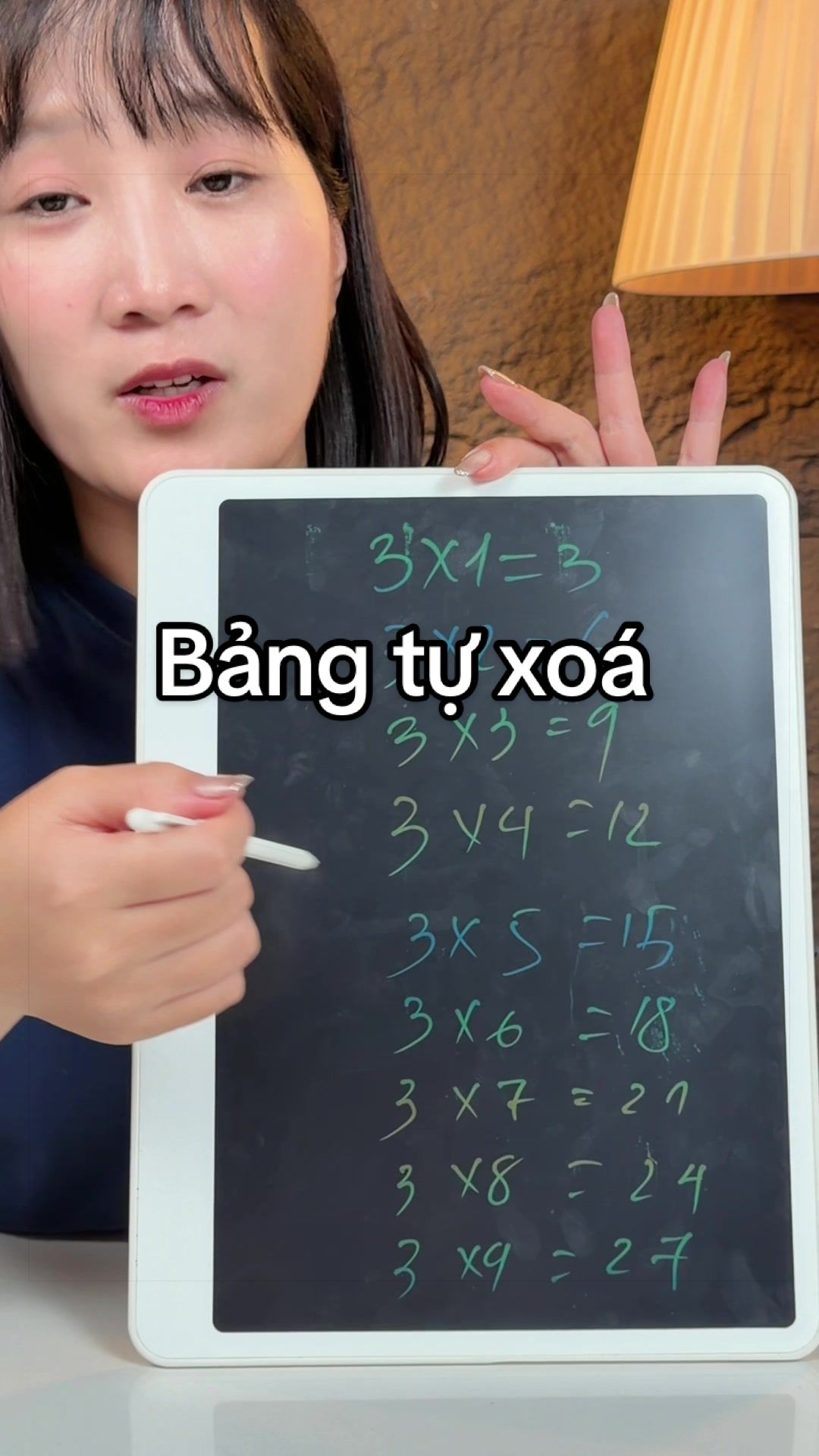 @Ng&ocirc; T&acirc;m-Mẹ Happy