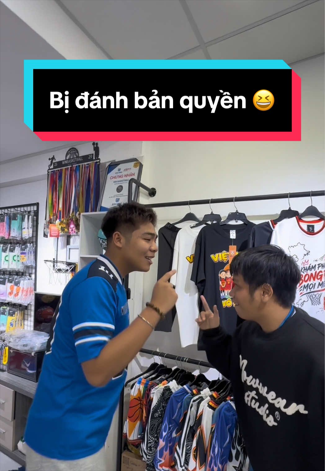 @🏀 Hành Tinh Bóng Rổ ⛹️♂️