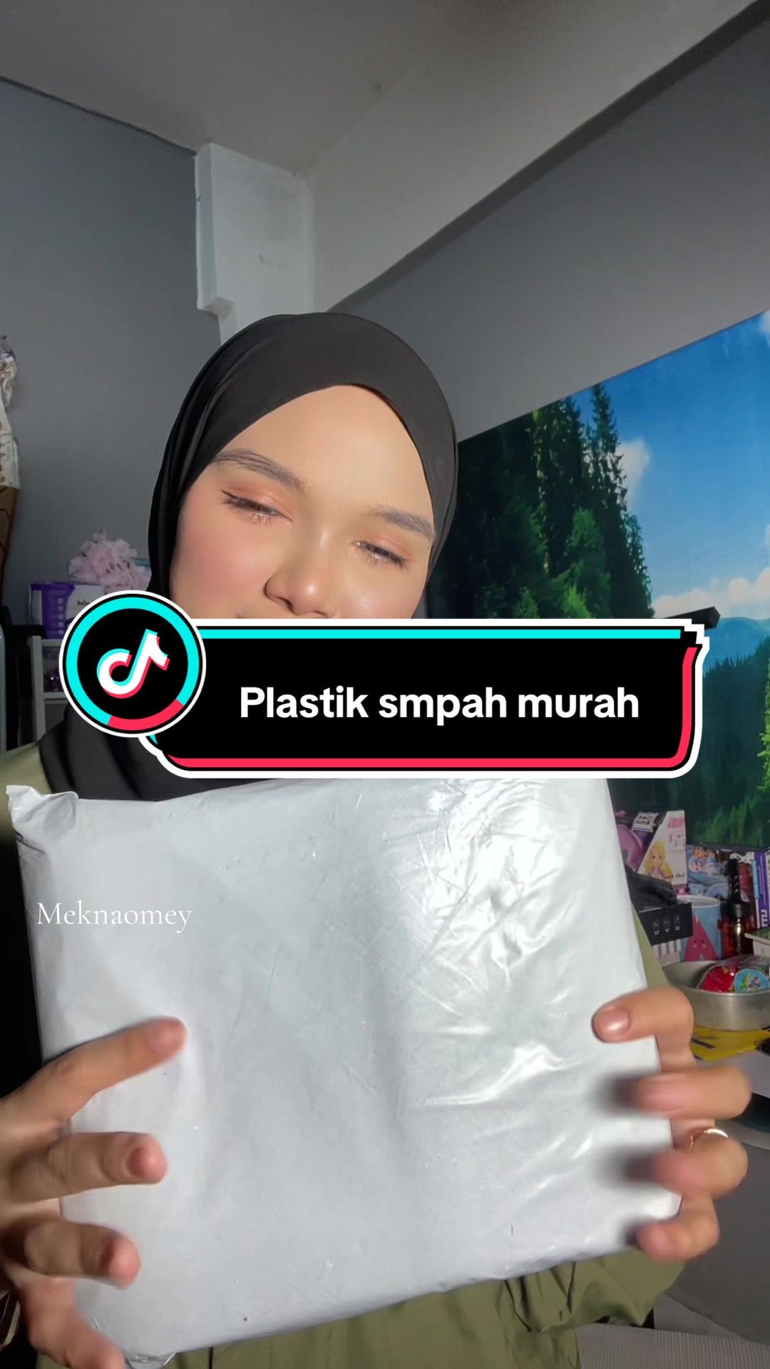 @Mekna Omey