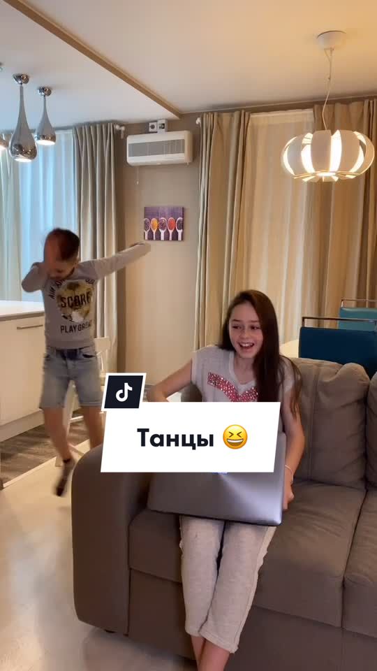 @Kristina Nanaka