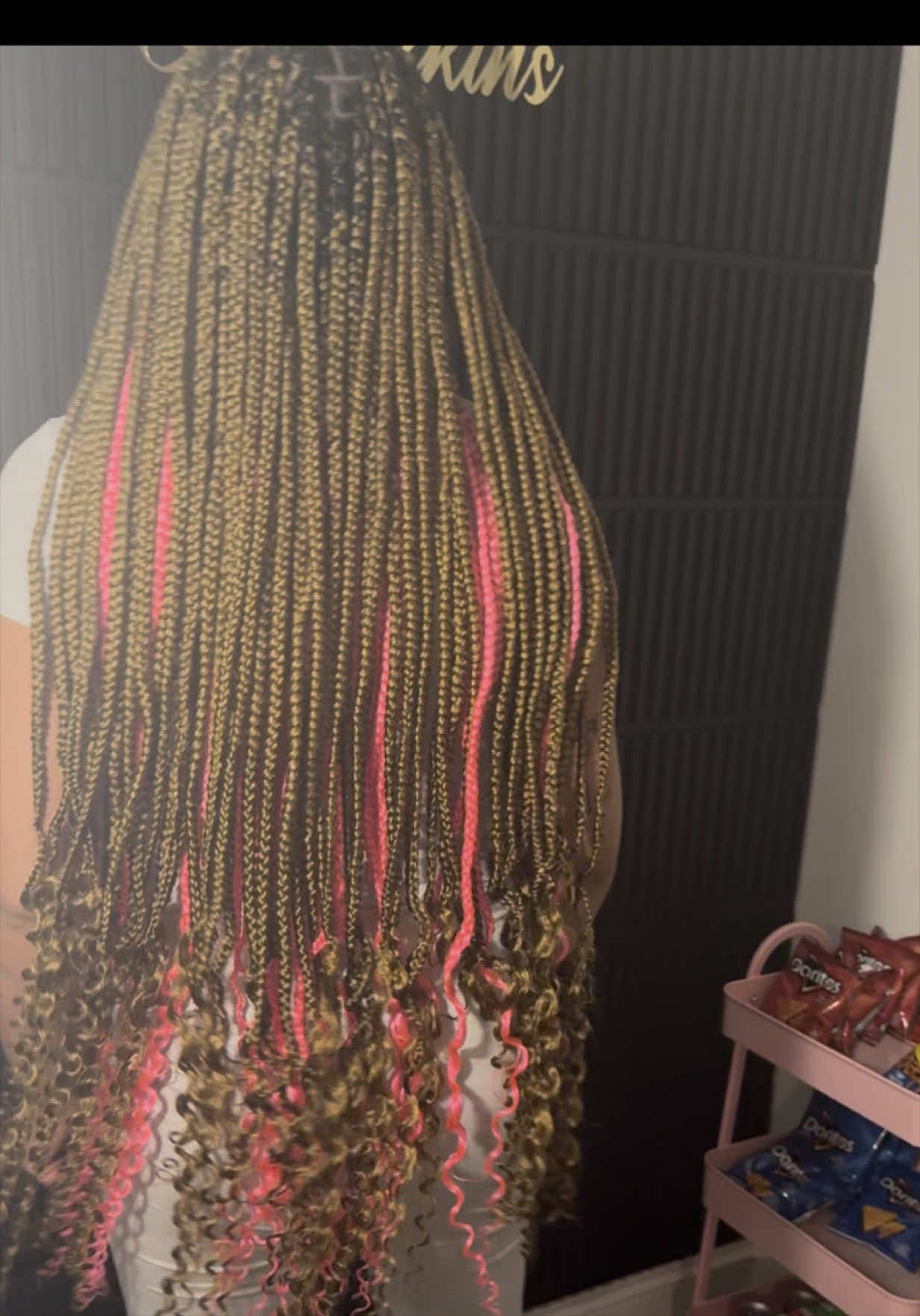 @Cape Cod Hairstylist 💇🏽&zwj;♀️