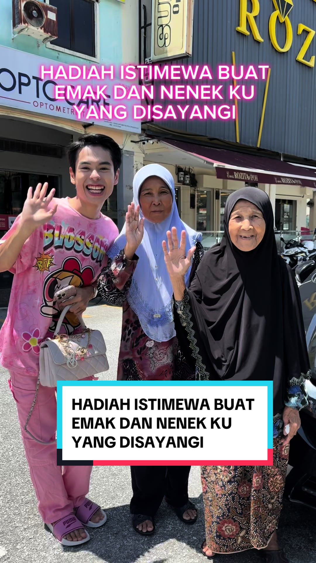 @Nazri Butterfly ๐ฆ๐ฉท
