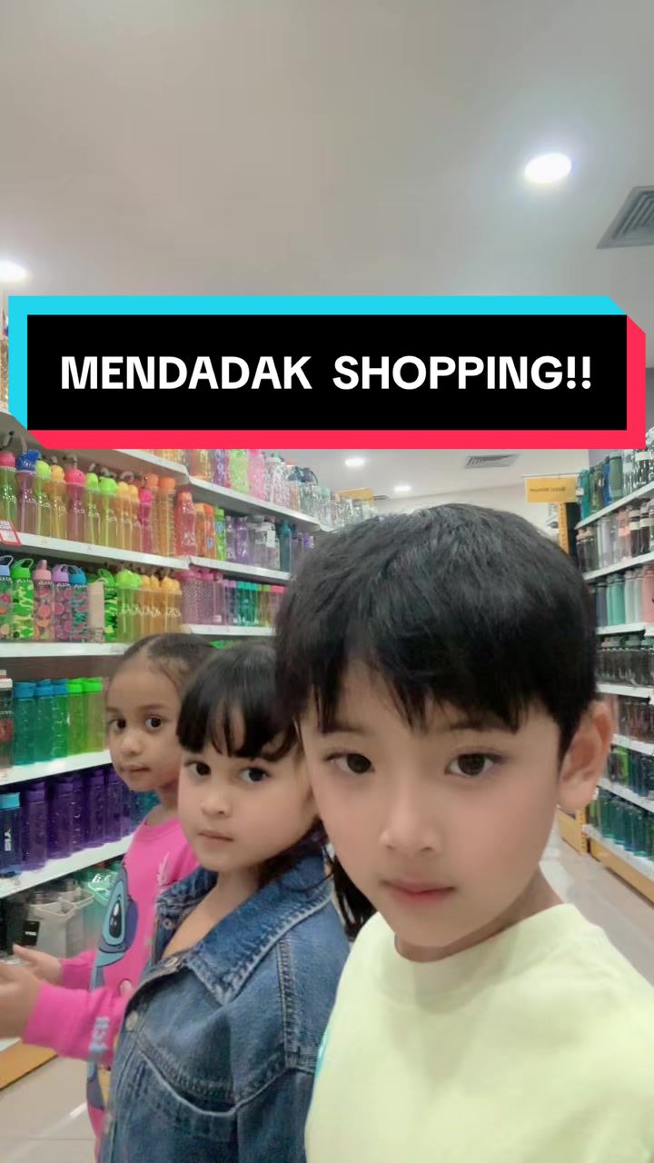 @monica soraya hariyanto
