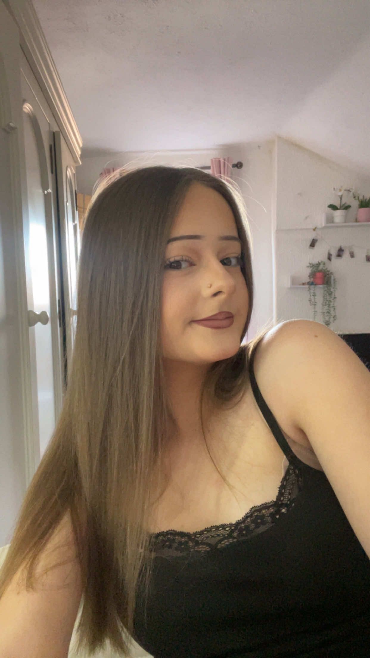 @𝓂𝒾𝓂𝒾-𝓂𝒶𝓇𝒾𝑒 🩷🦄🍭