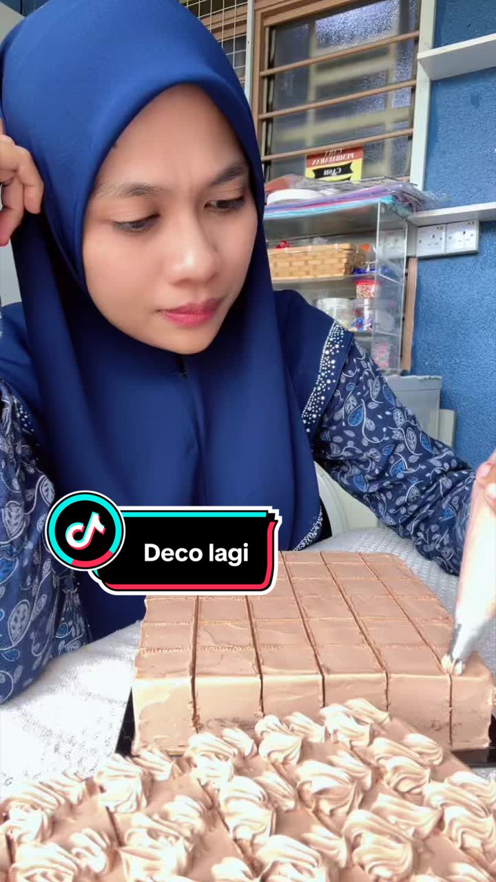 @wanie small kitchen