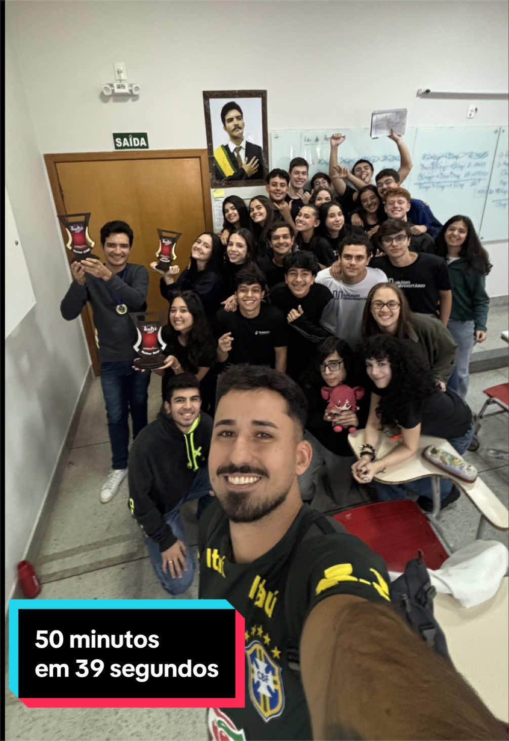 @&ldquo;Professor&rdquo; de Qu&iacute;mica