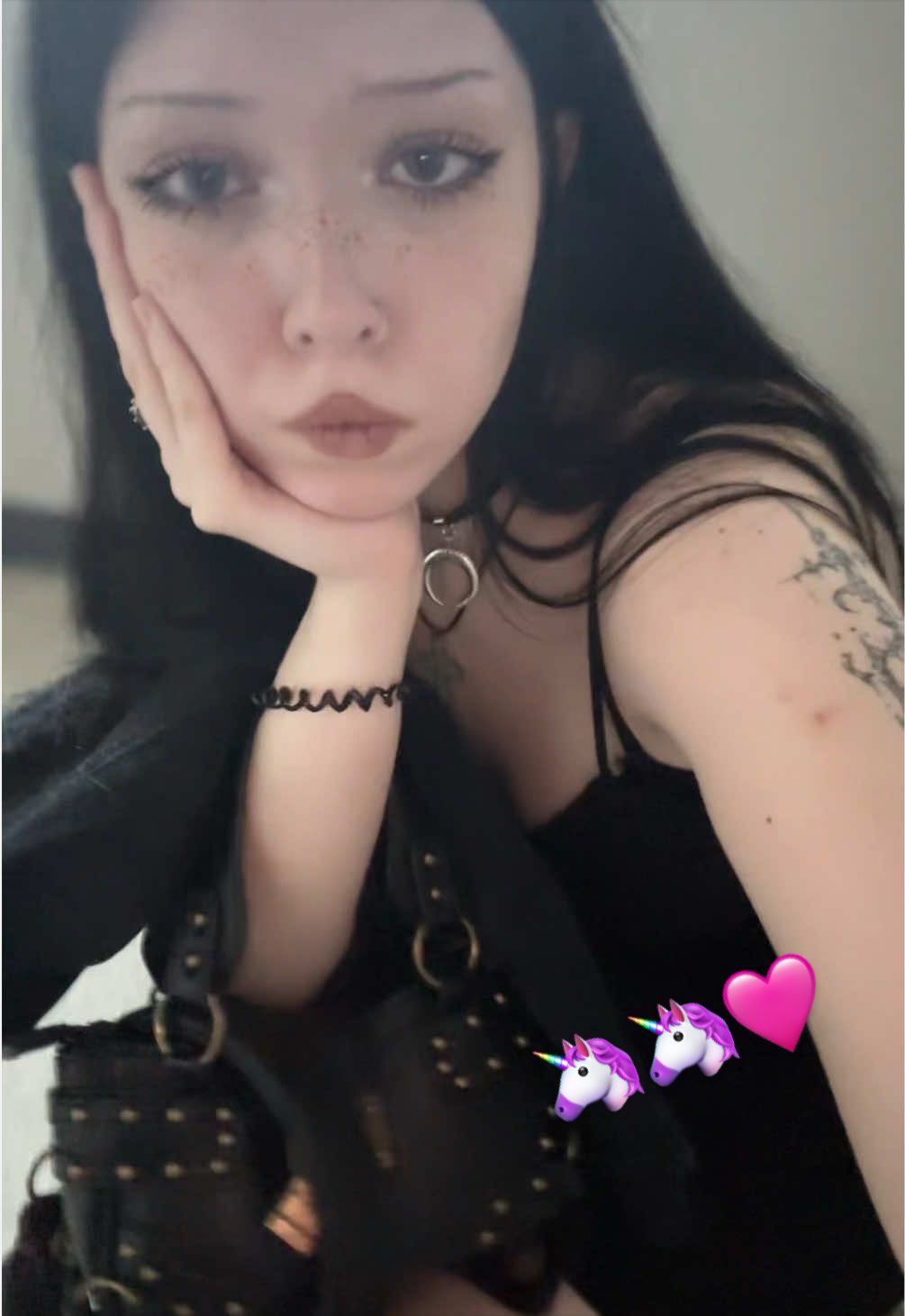 @🥀
