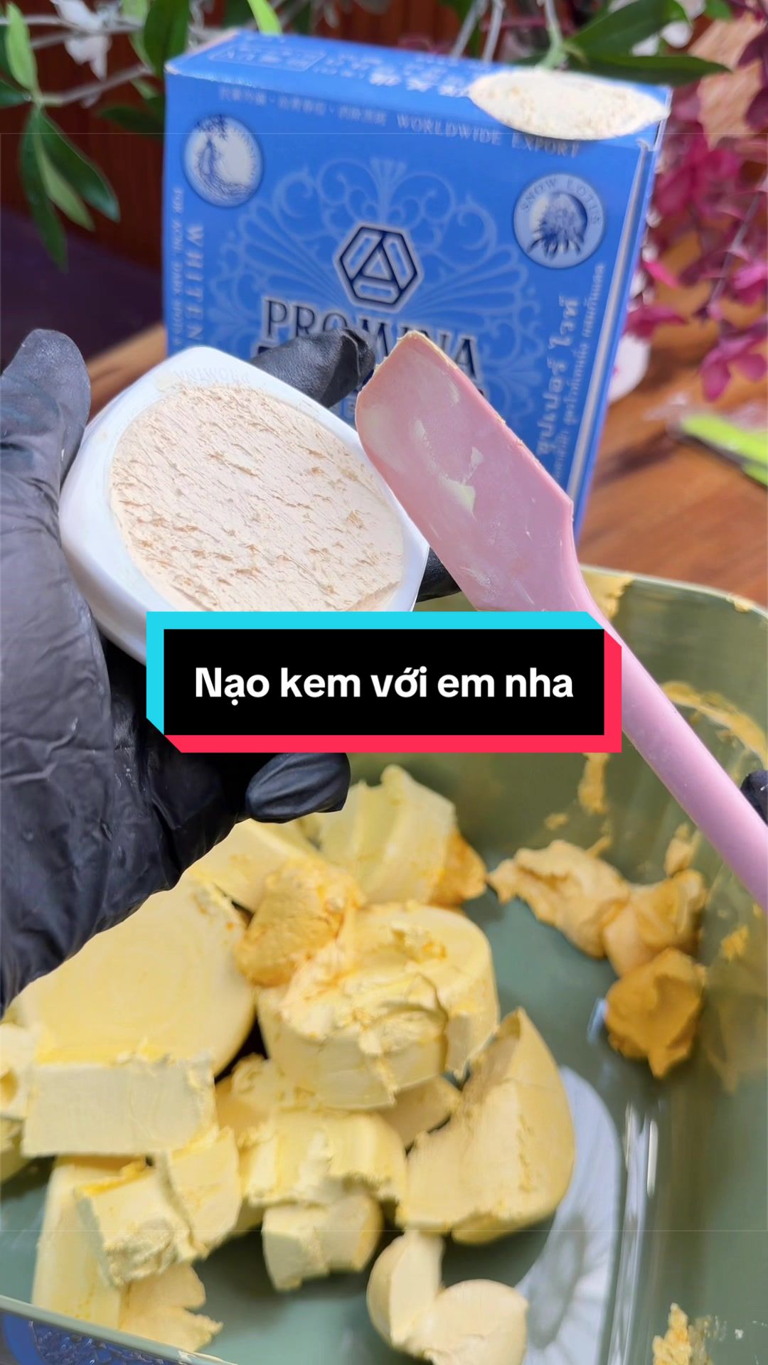 @B&agrave; T&aacute;m Da Dẻ