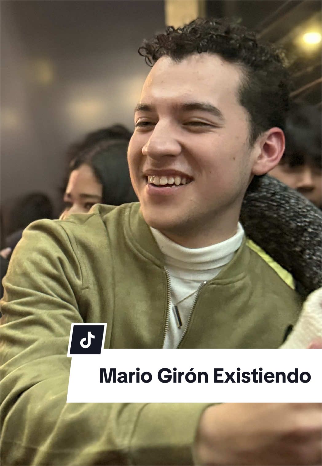 @Mario Girón Existiendo